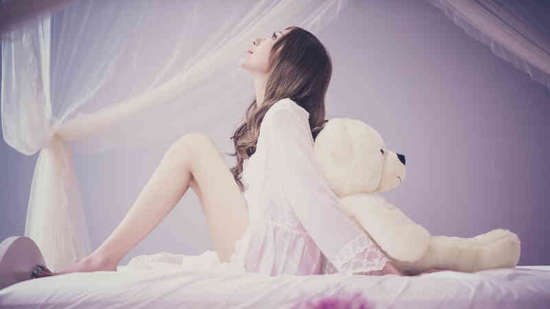 女生为见偶像花花被骗1140元：连续付了3次后发现被骗